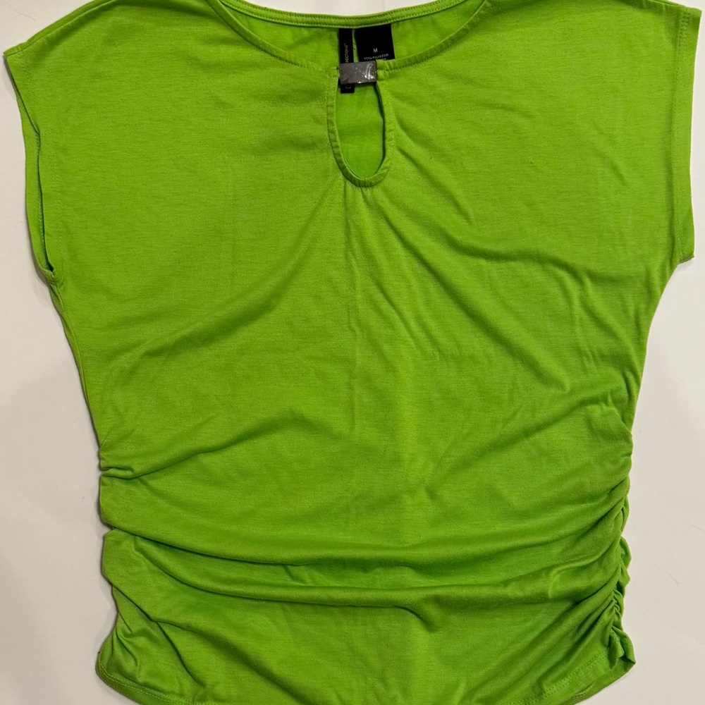 New Directions Green Ruched Muscle Tee